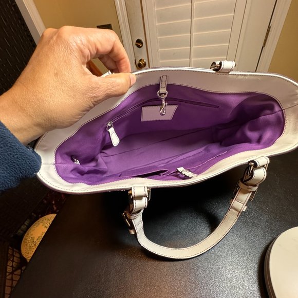 Coach lavendar suede and leather tote 9359 - Picture 6 of 15
